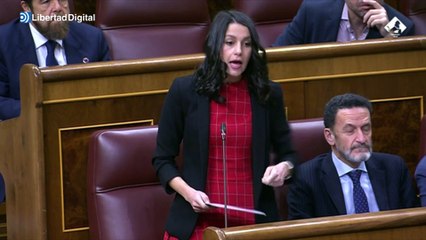 Inés Arrimadas: "A la gente que trabaja no les ayudan, pero les toca pagar"