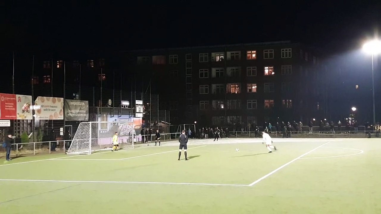 Der entscheidende Elfmeter von Erciyes Palo zur HEBC-Pokal-Sensation!