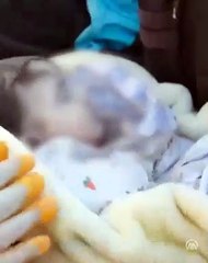 Bir yaşındaki bebek 53 saat yaşama tutundu