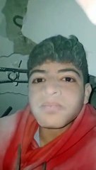 شاب يوثق معاناته تحت الأنقاض: ما بعرف بموت ولا بعيش