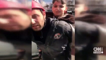 Depremden 50 saat sonra gelen mutluluk: 1 çocuk, 2 kadın enkazdan böyle kurtarıldı