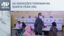 Prefeitura de SP abre 4 mil vagas para mães de alunos atuarem nas escolas