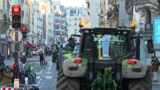 Agriculteurs en colère : près de 500 tracteurs sont entrés dans Paris