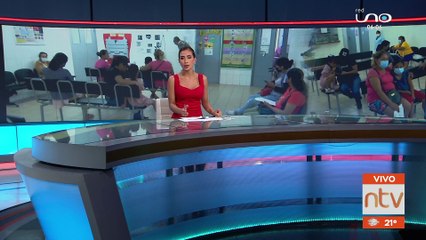"No hay espacio, médicos, ni algodón", reclama personal de salud de hospitales saturados por dengue
