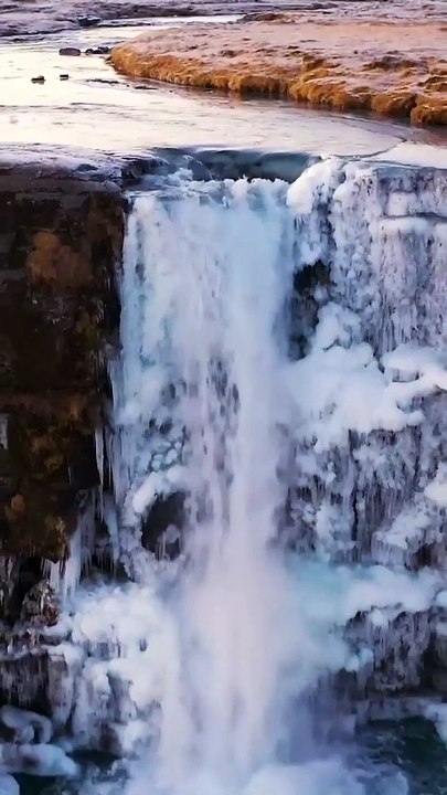Freezing Waterfalls
