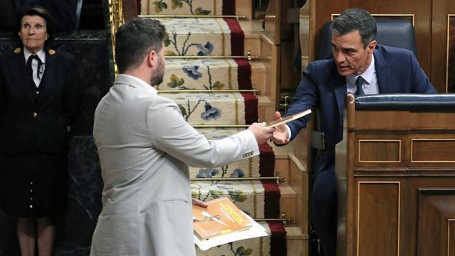 Rufián acusa a Zarzuela de “organización criminal” y Sánchez se acobarda: Sigamos dialogando