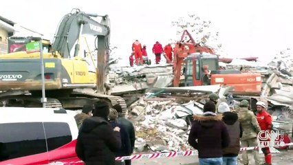 Depremin üçüncü gününde Malatya