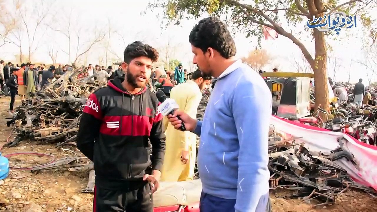Islamabad Me 400 Rupees Per KG Ke Hisab Se New And Old Bikes Ki Sale Lag Gai