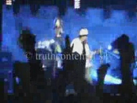 Der Letzte Tag (refrain) - Tokio Hotel - 09/03/08 - Bercy