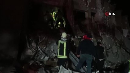 Enkazdan 2'si engelli 27 kişi sağ olarak kurtarıldı