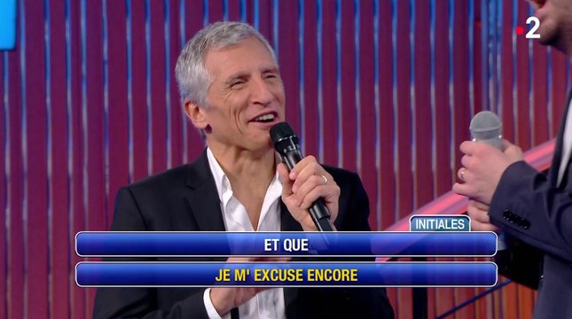 Zapping du 08/02 : Nagui hilare après l'énorme gaffe d'un choriste dans N'oubliez pas les paroles