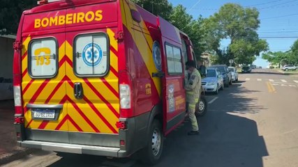 Adolescente lesiona joelho durante prática de atividade em colégio