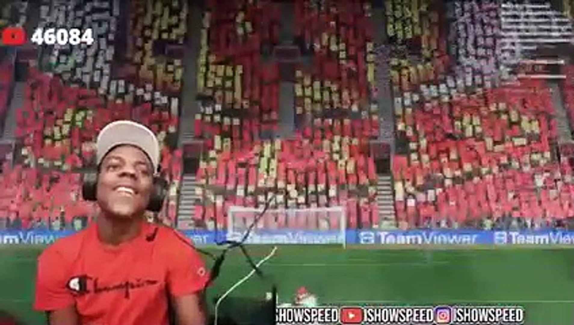iShowSpeed plays Minecraft in FIFA