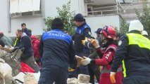 Adana Büyükşehir Belediyesi, Depremin Ardından Tüm İmkanlarıyla Halkın Yanında