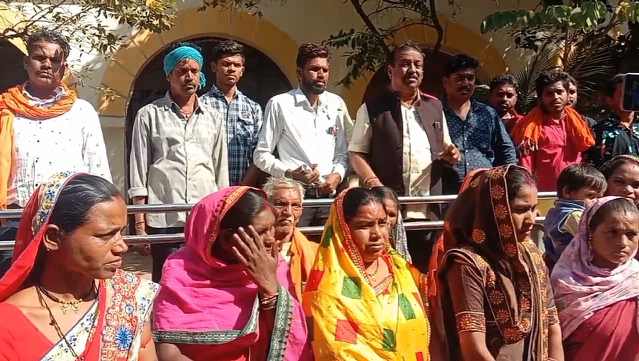 भाठागांव में बंजारी मंदिर के पास शराब दुकान खोलने का विरोध - वार्डवासियों ने कलेक्टर को सौंपा ज्ञापन