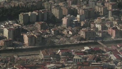 صور تظهر حجم الدمار في هطاي التركية