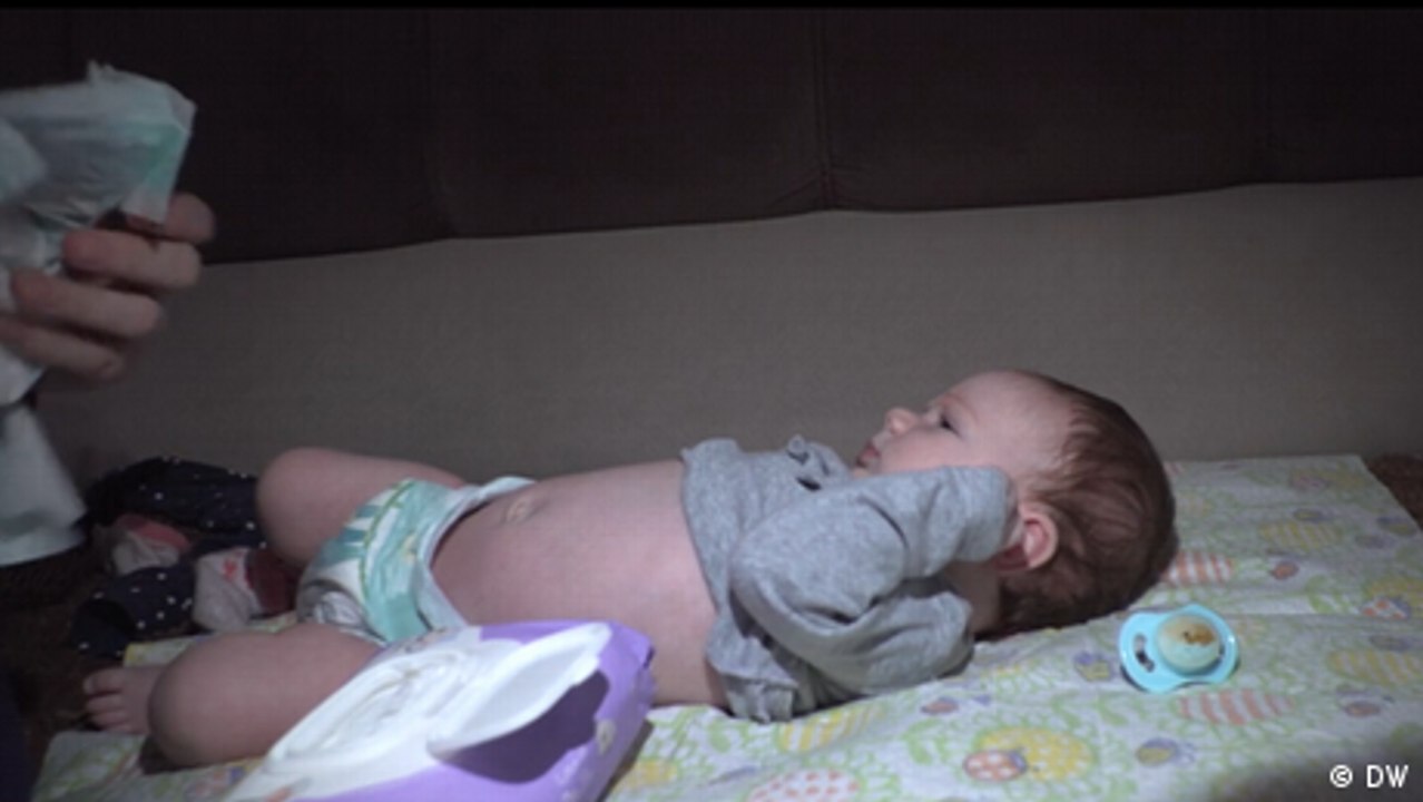 Bosnierin rettet Babys vor Hunger und Armut