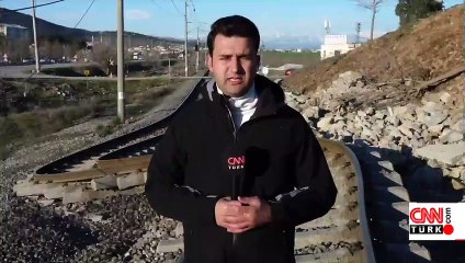 Toprak yükseldi, tren rayları yamuldu