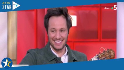 “Quoi ? Mais Babeth elle craque !” : Vianney perdu face à Anne-Élisabeth Lemoine dans C à vous