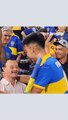 Um belo gesto de Pol Fernández, jogador do Boca Juniors, emocionou torcedores e fãs durante uma partida contra o Central de Córdoba, no Campeonato Argentino.  Antes de seguir para o vestiário, Guillermo Matías ‘Pol’ Fernández cumpriu uma promessa e entreg