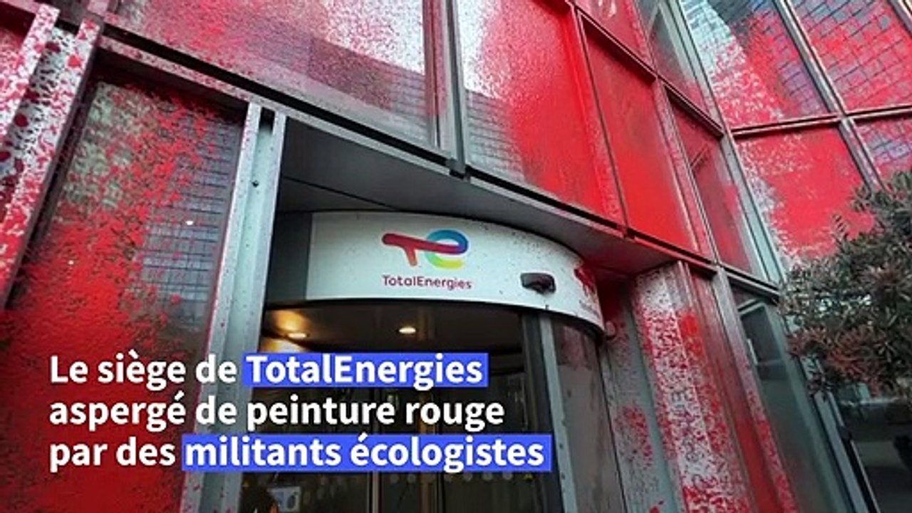 Climat: à PAris, des militants dénoncent les "superprofits" de TotalEnergies