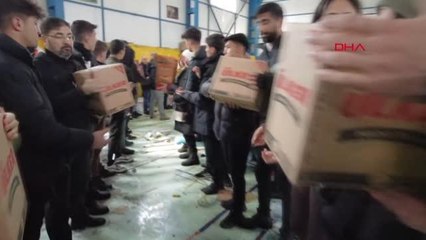 VAN'DAN DEPREMİN VURDUĞU MALATYA'YA 45 YARDIM TIR'I GİTTİ