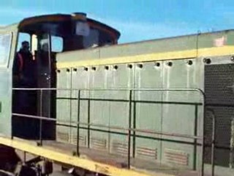 y7105