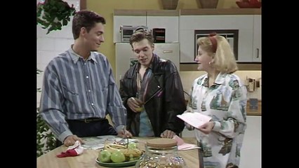 Chambres en ville - S04E24 - La chanson de Laura