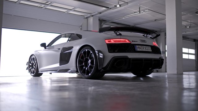 Audi R8 Coupé V10 GT RWD – Trailer