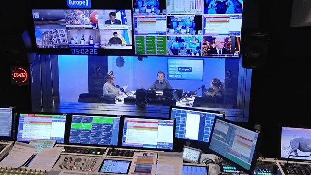 Volodymyr Zelensky à l'Élysée : Emmanuel Macron assure qu'il continuera d'aider l'Ukraine