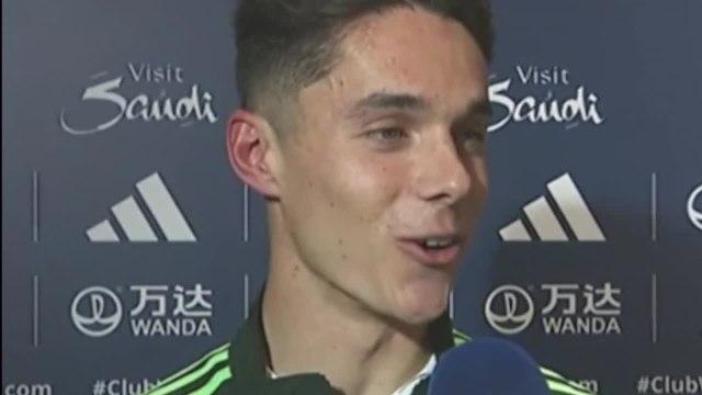 Arribas desvela lo que hizo con la camiseta de su primer gol