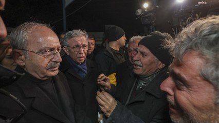 Adıyamanlı depremzede: Herkes bisküvi, çikolata yolluyor, battaniye gelmiyor