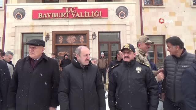 Bayburt Emniyeti'nden destek gecikmedi: 55 polis deprem bölgesine uğurlandı