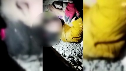 Adıyaman | Ceren ve Elif kardeşler 70 saat sonra sağ çıkarıldı