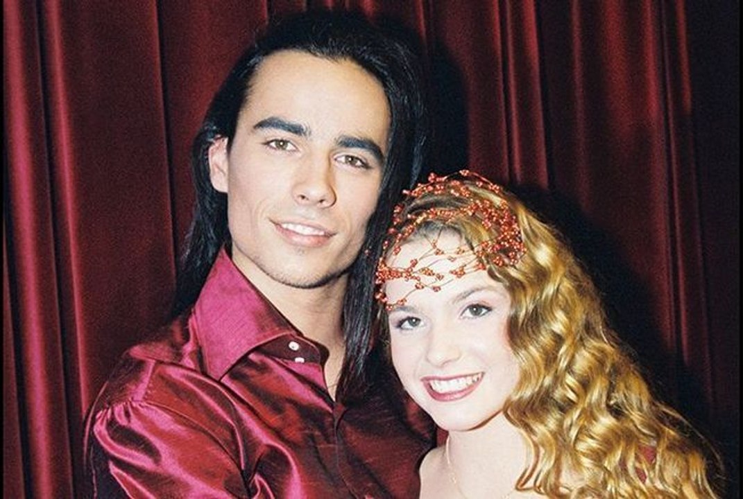 « Roméo & Juliette » : Damien Sargue, méconnaissable à 41 ans… Cheveux courts, barbe grise, tatouage, il a bien changé 20 ans après le lancement de la comédie musicale