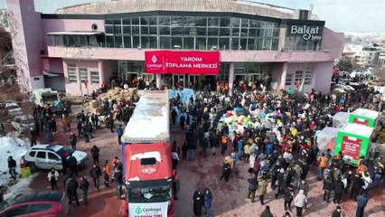 Çankaya Belediyesi'nden Deprem Bölgesine 53'ü Tır 118 Araçlık İnsani Yardım