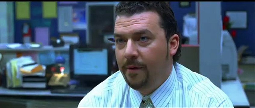 Впритык | movie | 2010 | Official Trailer