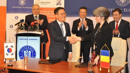 [기업] 한화에어로 K9 자주포·LIG넥스원 대공 미사일 수출 타진 / YTN