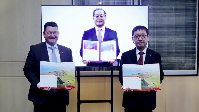 [기업] 두산퓨얼셀·남호주·하이엑시엄, 수소 산업 육성 MOU / YTN