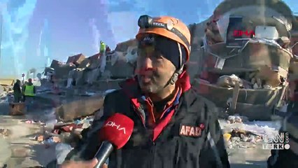 'Köpük' tepki verdi; 77 saat sonra, 20 saatlik çalışmayla enkazdaki kadın kurtarıldı