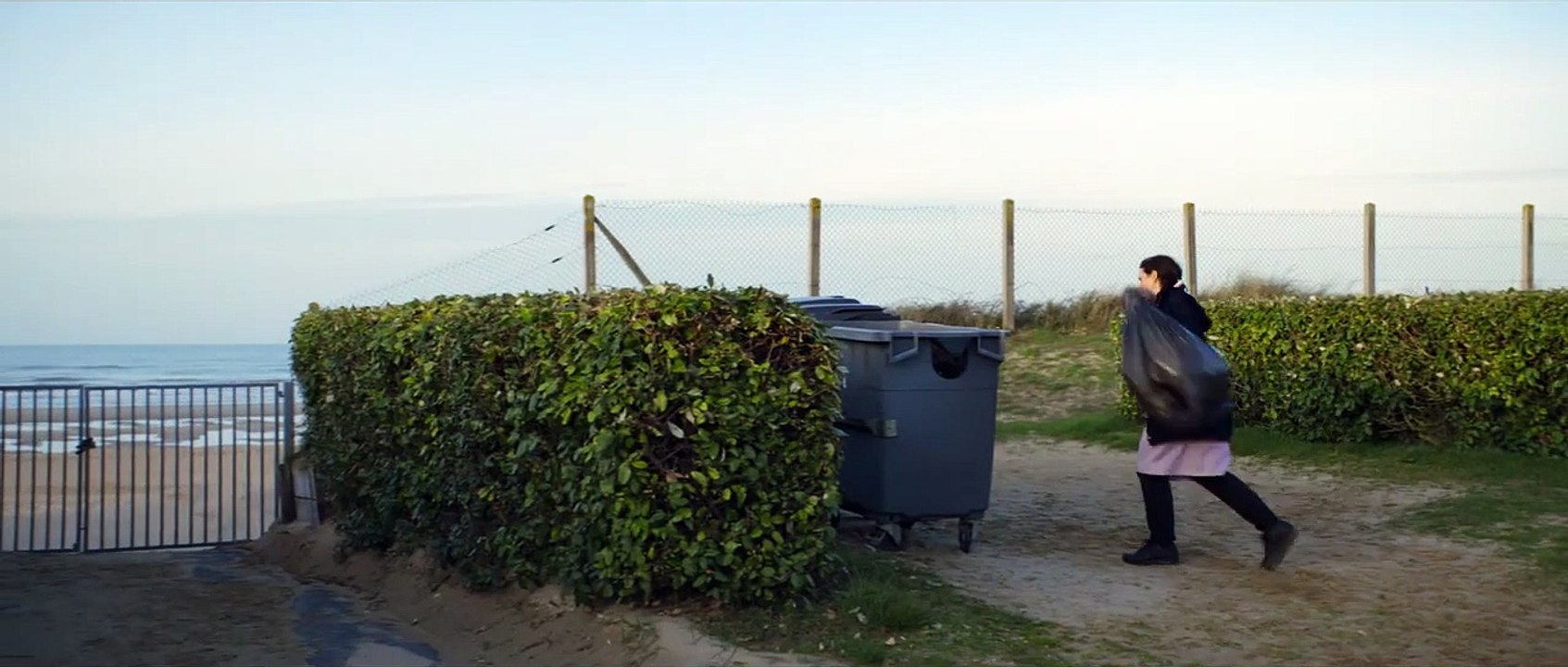 Wie im echten Leben | movie | 2022 | Official Trailer