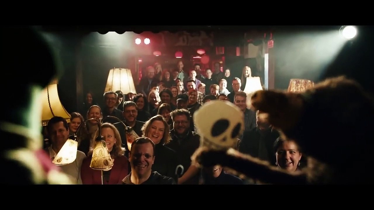 Geld her oder Autsch'n! | movie | 2013 | Official Trailer