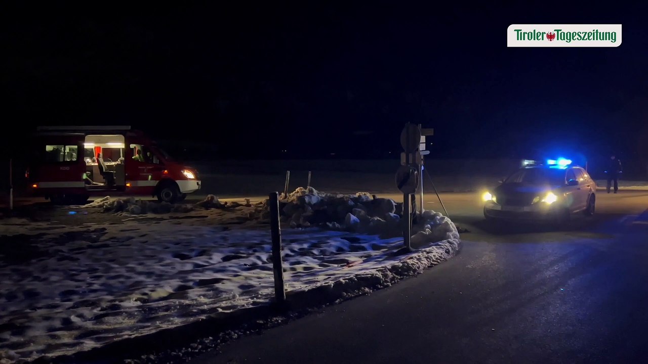 Großer Sucheinsatz: Alkolenker flüchtete nach Unfall in St. Johann