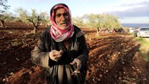 Alle Häuser zerstört: Syrer harren nach Erdbeben in der Kälte aus