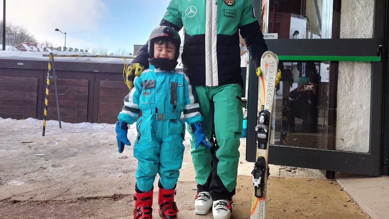 La prima volta di Leonardo sugli sci
