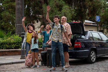 ¡Vaya vacaciones! - Trailer © Telecinco Cinema