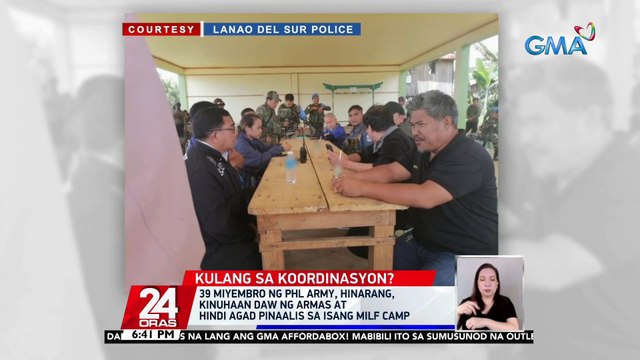 39 miyembro ng Phl Army, hinarang, kinuhaan daw ng armas at hindi agad pinaalis sa isang MILF camp | 24 Oras