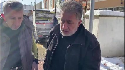 Malatya'da Depremden Etkilenen Muhabbet Kuşlarını Kurtaran Vatandaş: "Her Şey Telef Oldu"