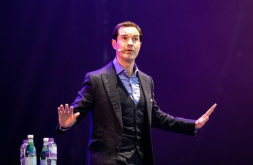 Jimmy Carr has suggested the 'Fawlty Towers' reboot should be set in a retirement home