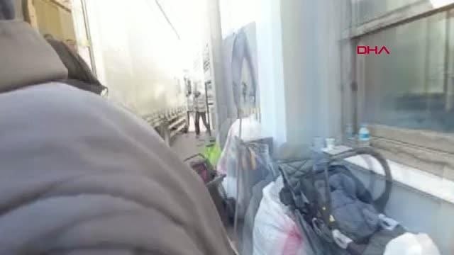 MİDİLLİ ADASI'NA GİDEN GEMİLER, İNSANİ YARDIMLARLA DÖNÜYOR